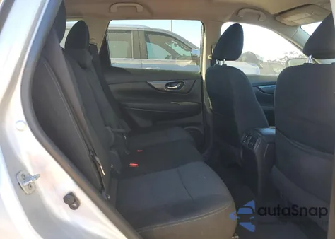 2017 Nissan Rogue S z USA, uszkodzony, nr VIN KNMAT2MT4HP545262